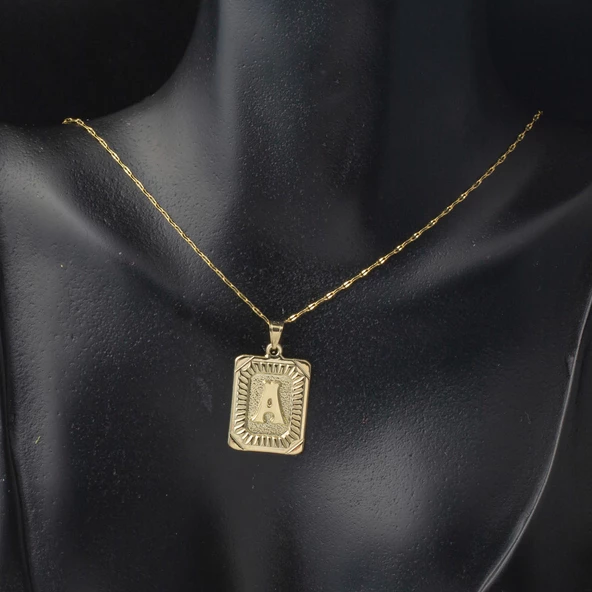 Altın Kare Plakalı A Harf Kolye 14 Ayar - Resim 2