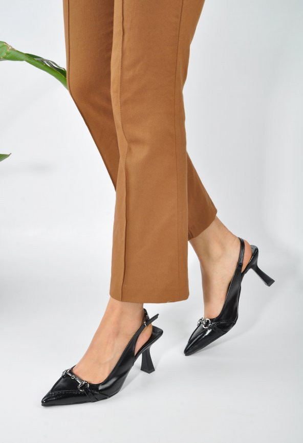 Deri Toka Detay Kadın Stiletto - 2