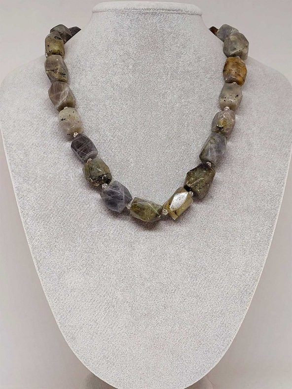 Labradorit Taşı Şekilli Kolye (39815) ürün görseli 1