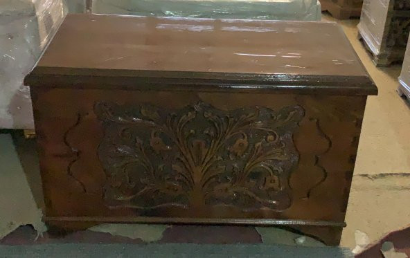 Çeyiz Sandık 12443 Ahşap Kayın El Oymalı Model Kilit Parlak ceviz natüre El Yapım