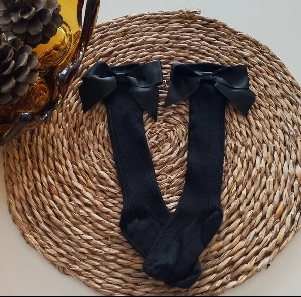 MARS BABY Kız Bebek Siyah Fiyonklu Dizaltı Çorap