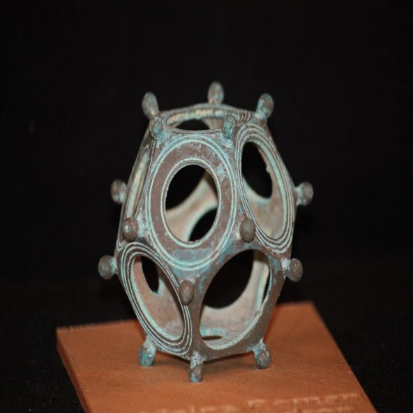 Roma Dodecahedron Plastik Aparat
