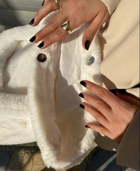 LuLuYen Peluş Çanta 2025 Sonbahar Kış Sezonu Yeni Moda Çok Şık Trend Yumuşacık Omuz Çantası - 4