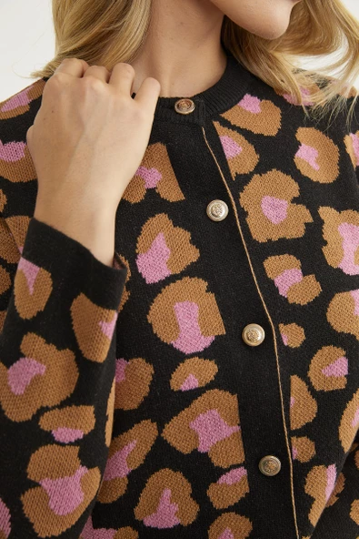 Leopar Desenli Triko Hırka - Siyah - Resim 5