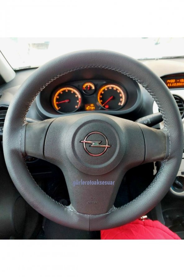 Opel Corsa Dikmeli Direksiyon Kılıfı Soft Gri Renk ürün görseli 1