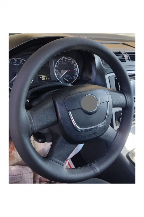Skoda Octavia 2010-2012 Deri Dikmeli Direksiyon Kılıfı Siyah Ipli (11cm) - Resim 2
