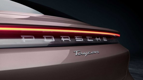 PORSCHE TAYCAN YAZI KROM - 2
