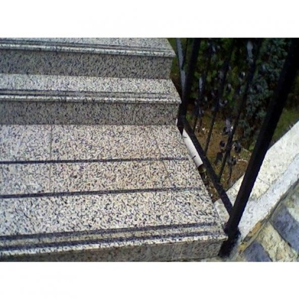 Novax Merdiven Kaydırmaz Bant 25mm 15mt - 2