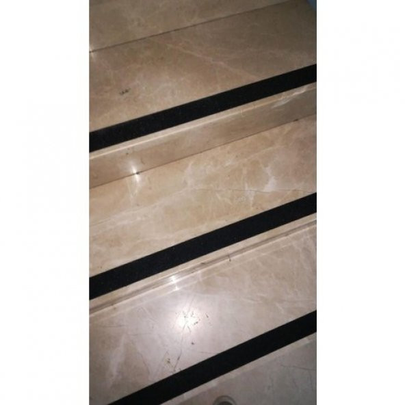 Novax Merdiven Kaydırmaz Bant 25mm 15mt - 3