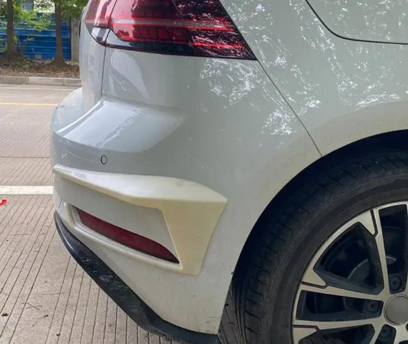 Volkswagen Golf 7,5 R-LİNE Arka Sis Çerçeve - 5