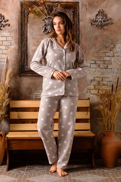 Kışlık Yılbaşı Desenli Kadın Gömlek Polar Pijama Takımı- Geyikli Yılbaşı Pijaması- Geniş Beden Aralığı - 4
