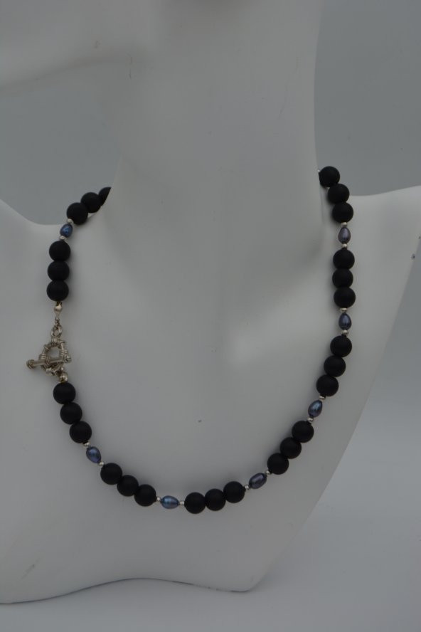 STONEAGE SİYAH İNCİ VE MAT ONİKS KOLYE ürün görseli