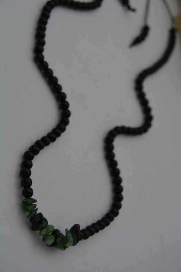 STONEAGE JEWELLERY Zümrüt ve Oniks Doğal Taşlı Metalsiz Kolye ürün görseli