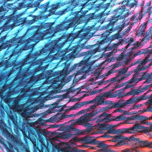 Yarnart Pacific Chunky 302