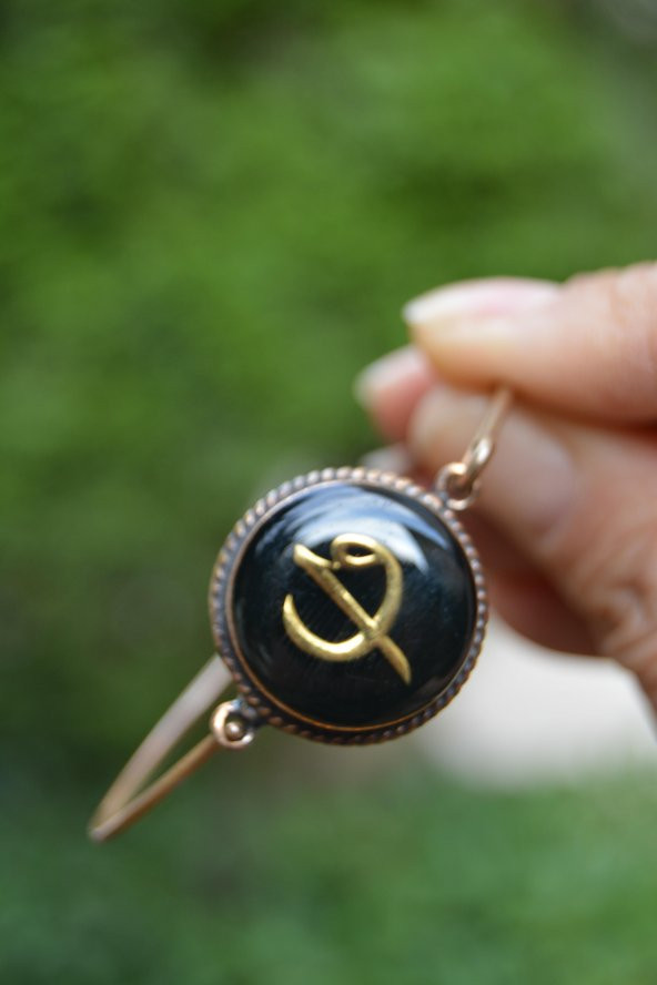 STONEAGE JEWELLERY Elif Figürlü ve Vav Bileklik - Resim 2