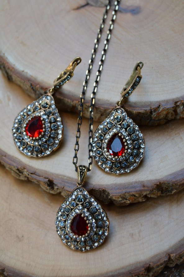 STONEAGE Kök Yakut ve Zirkon Taşlı Kolye Küpe Kadın Set