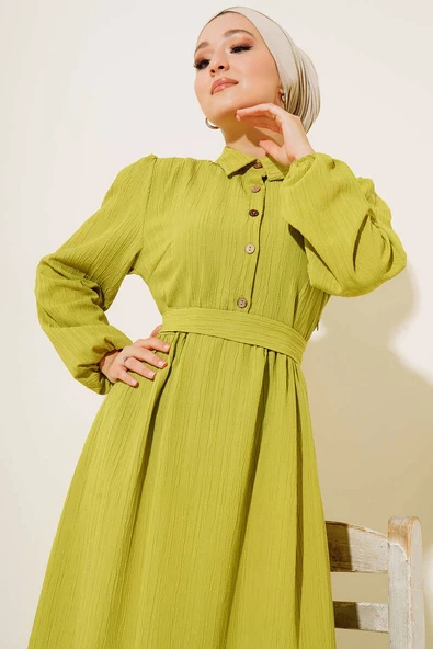 Yarım Düğme Patlı Kuşaklı Elbise Yağ Yeşil - 2