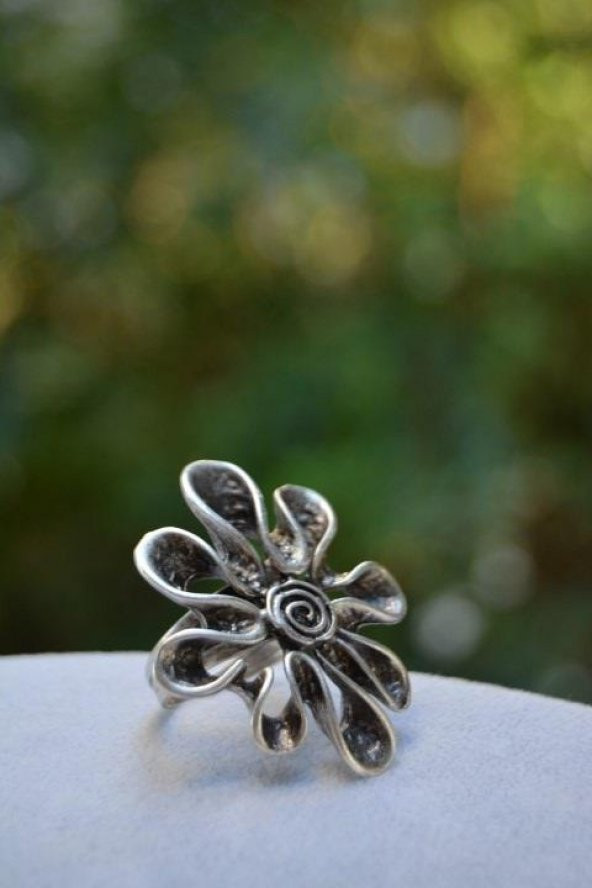 STONEAGE Çiçek Figür Bayan Ayarlanabilir Yüzük Big Daisy Model Türk Malı Üretim ürün görseli