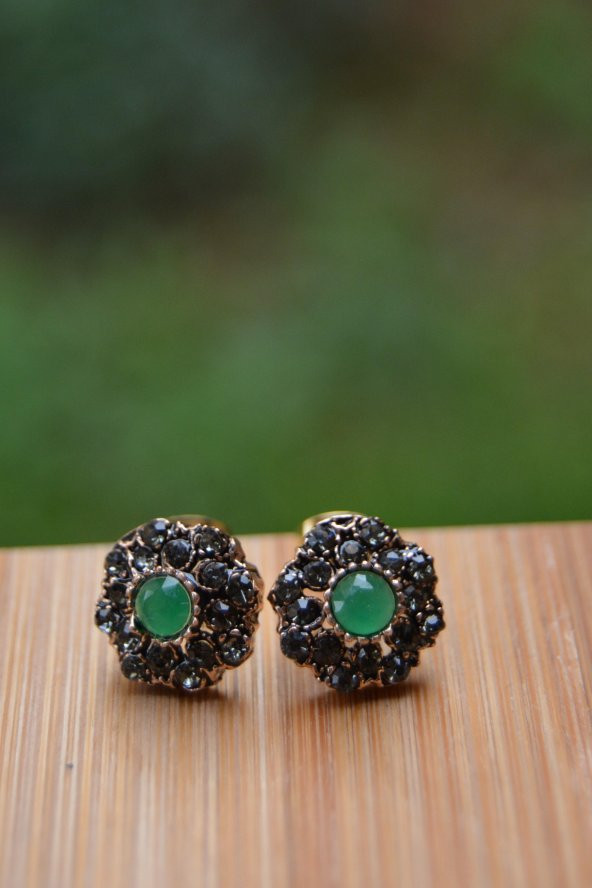 STONEAGE Otantik Yeşil Zümrüt Bayan Çivili Küpe - Resim 2