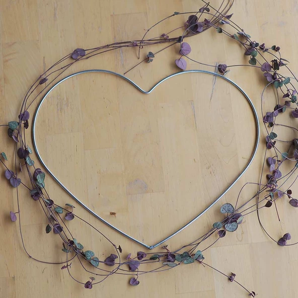 Metal Kalp Kasnak ürün görseli