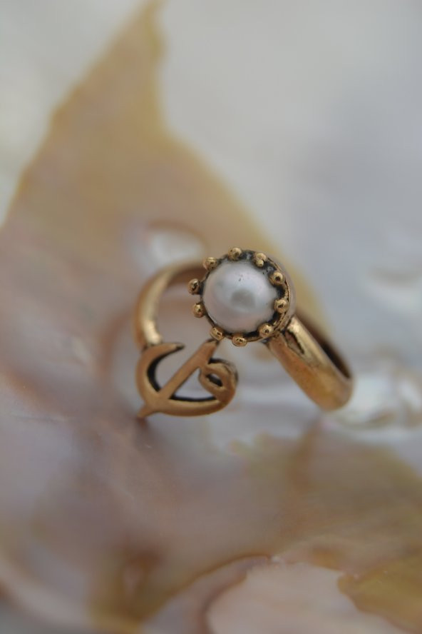 STONEAGE ELİF VAV İNCİLİ YÜZÜK ürün görseli