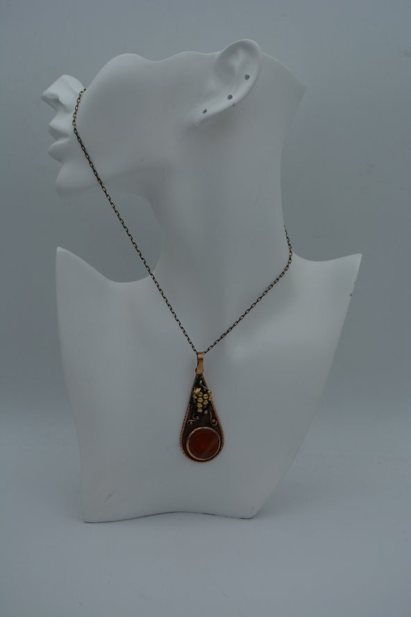 STONEAGE AKİK TAŞLI ÜZÜMLÜ KOLYE ürün görseli