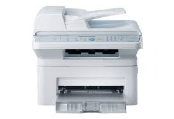 Samsung 4521 F. - Xerox Pe 220 Ön Kapak - 3