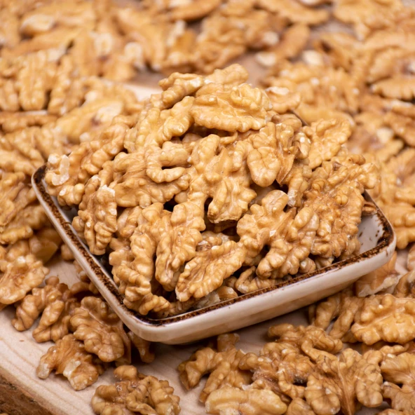 Ceviz İçi Kelebek Yerli Tokat Niksar Günlük Taze Beyaz Elek Üstü