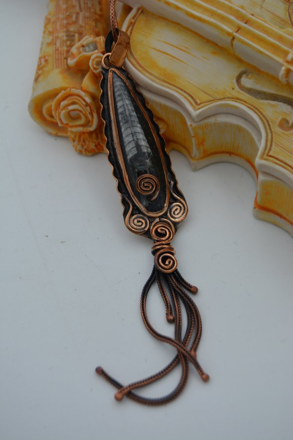 STONEAGE GERÇEK BALIK FOSİLİ EL YAPIMI KOLYE ürün görseli