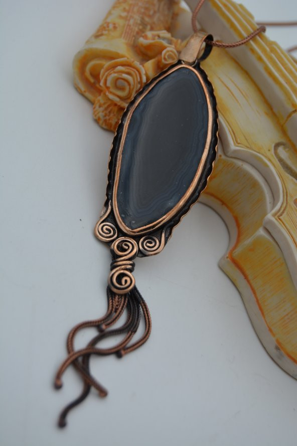 STONEAGE DİLİM AKİK TAŞLI TASARIM KOLYE ürün görseli