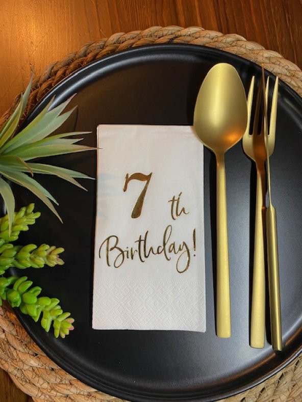 Gold Yaldızlı Beyaz Yedi Yaş Bırthday Garson Katlama Peçete 16 lı