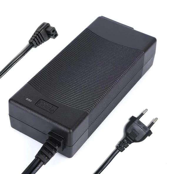 Parago PGACDC 220Volt/12Volt 5,5Ah Dönüştürücü Adaptör