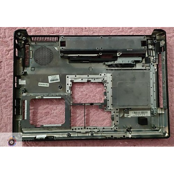 HP PRESARİO F500 ALT KASA - 2