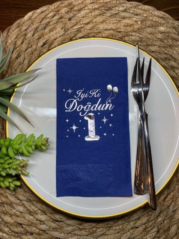 Gümüş Yaldızlı Lacivert Bir Yaş İyi Ki Doğdun Garson Katlama Peçete 16 lı ürün görseli 1