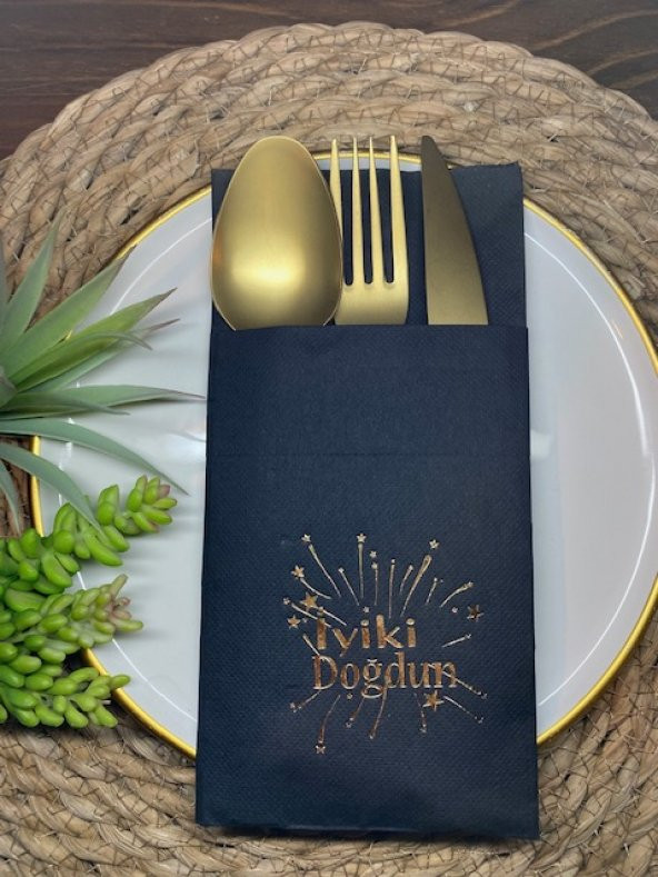 Gold Yaldızlı Beyaz Cepli İyiki Doğdun Peçete 12 Adet 40x40
