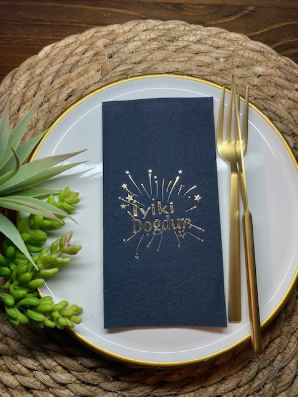 Gold Yaldızlı Siyah İyi Ki DoğdunPeçete ürün görseli