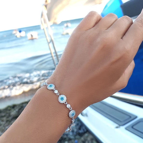 Vaoov 925 Ayar Gümüş Rodyumlu Çoklu Nazar Bileklik - Resim 3
