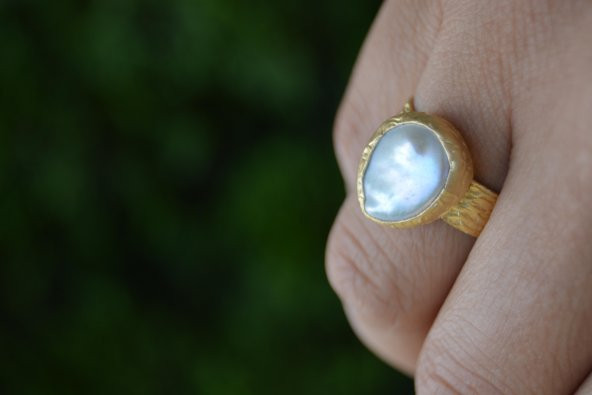 STONEAGE Altın Kaplama Sakız İncisi Ayarlanabilir Bayan Yüzük - Resim 3