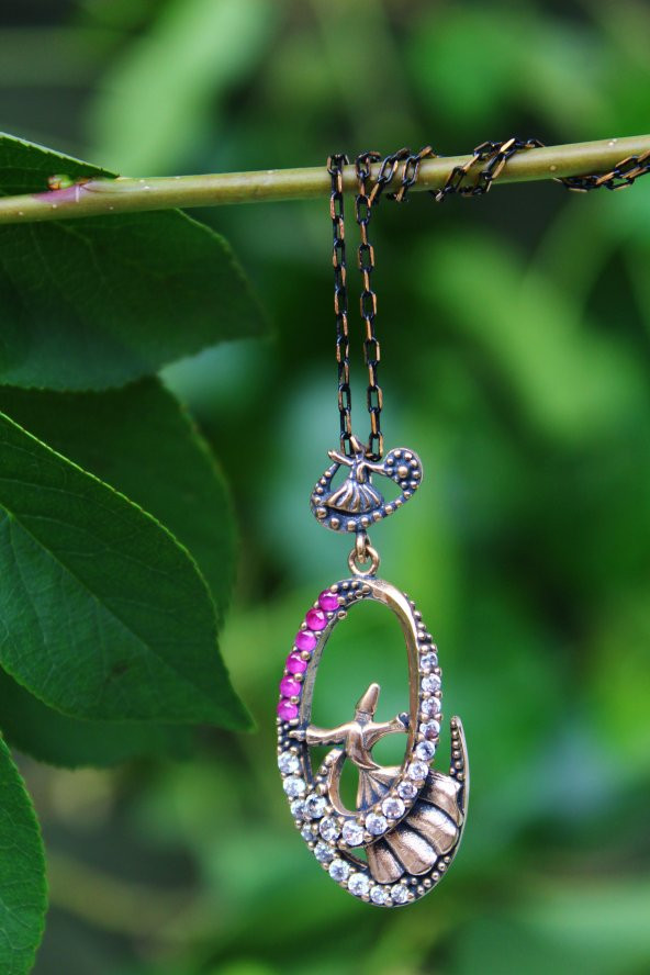 STONEAGE JEWELLERY Yakut ve Zirkon Taşlı Semazen Bayan Kolye ürün görseli