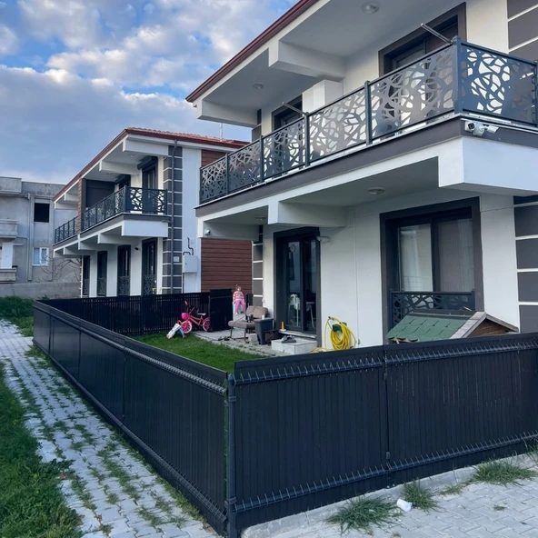 RENKLİ EVİM RENKLİ EVİM ÇİM ÇİT PVC KAPLAMA DÜZ 50X250 cm - 4