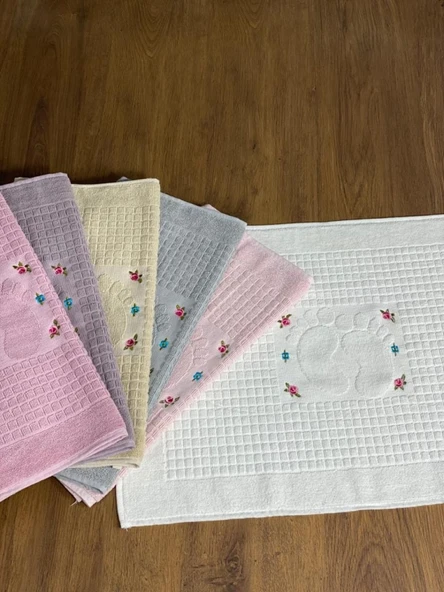 sarra nakışlı banyo ayak havlusu karşık renkli 50*70 cm