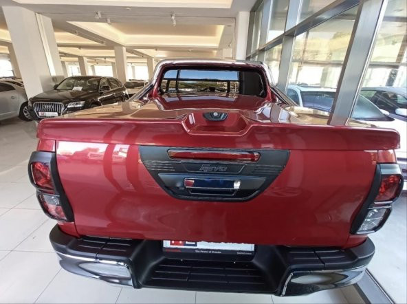 Toyota Hılux Revo 2015+2019  Bagaj Kilit  Çerçevesiı Siyah ürün görseli