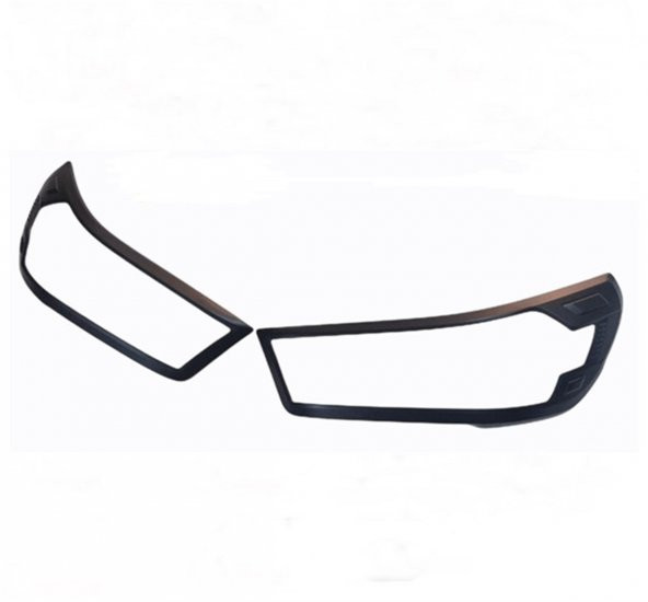 Toyota Hilux Far Çerçevesi Siyah 2021 Model Uyumlu 4X2 ürün görseli