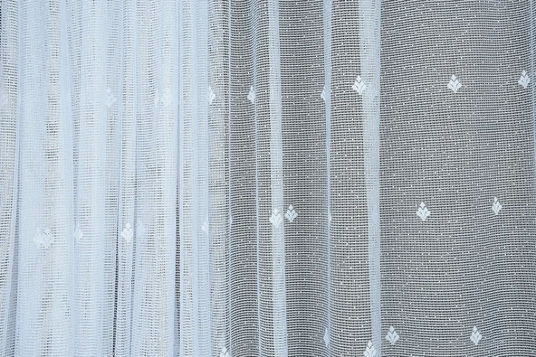 PRİZMA MODEL BEYAZ RENK TEK KANAT Hazır Dikilmiş Pileli Fon Perde 300*260 Cm - Resim 2