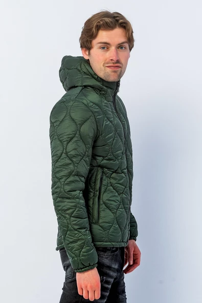 Erkek Reguler Fit Çok Hafif Kışlık Kapitone Mont - 11