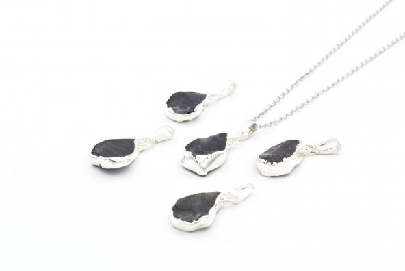 Hakiki Doğal İyolit Taşı Kolye Ucu ürün görseli 1