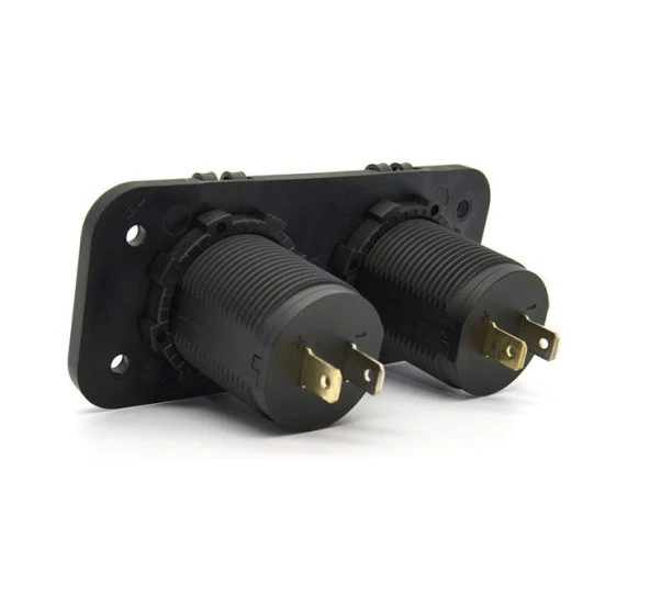 Concord CH-31 Çift USB Girişli 1A –2.1A USB  Araç Şarj - 2