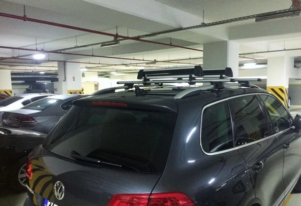 Space Araç üstü kayak bagajı kilitli sybg107