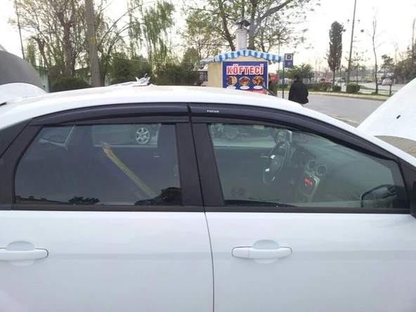 Boğaziçi Ford Focus 3 cam rüzgarlığı mugen 4.lü 2012-