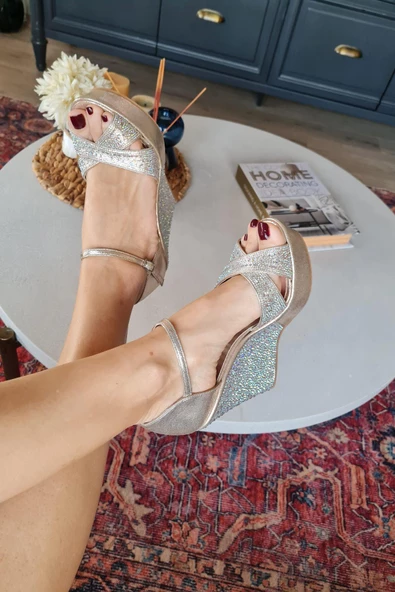 135 7406 Topukla Kadın Dolgu Topuklu Taşlı Abiye Ayakkabı - 3